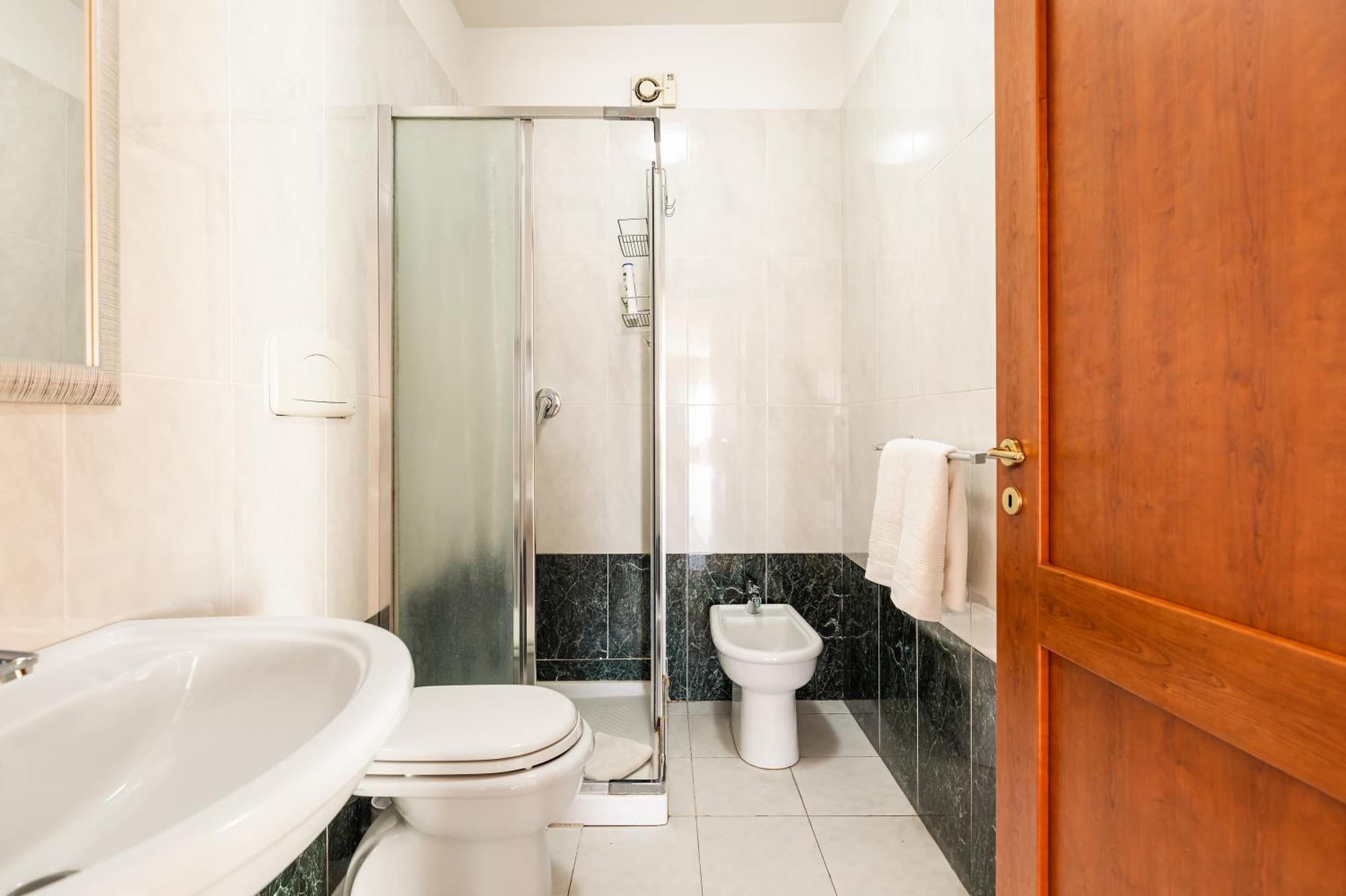 Giramondo Guest House فيوميتشينو المظهر الخارجي الصورة